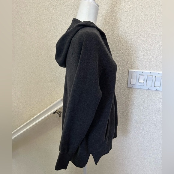 Jarbo PADMA PULLOVER HOODIE IN DOUBLE KNIT
HEATHER PIMA COTTON w/ STRETCH S Grey - Picture 5 of 14